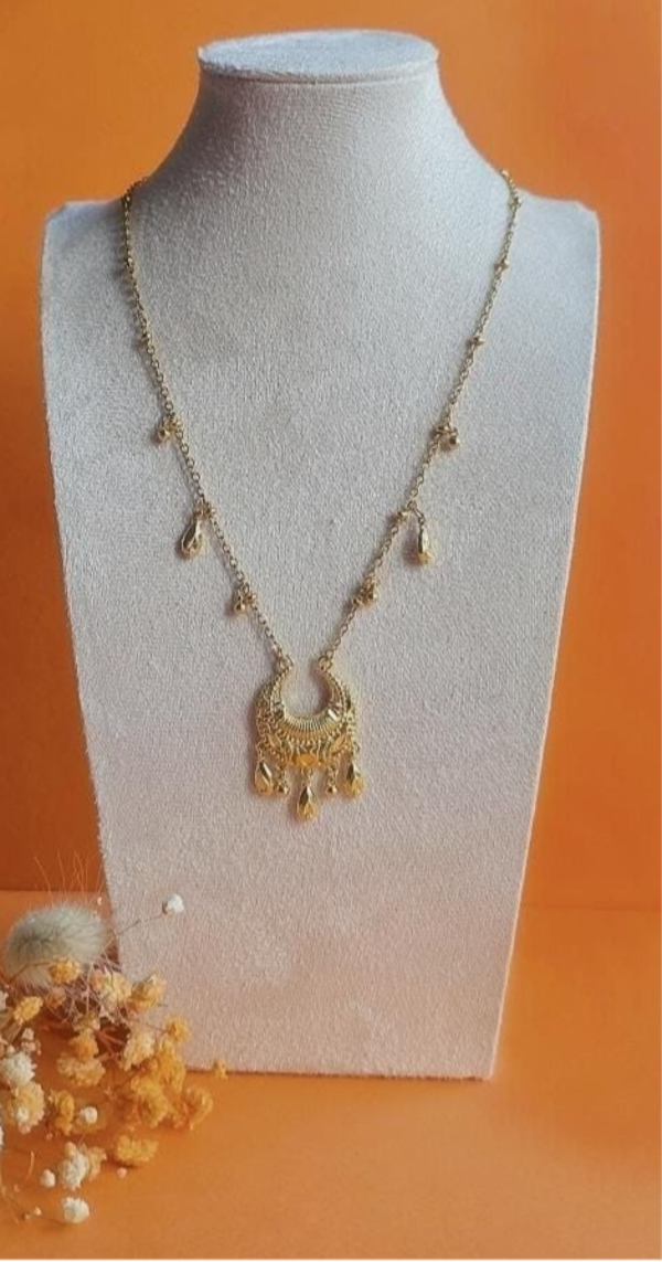 Collier Airaa