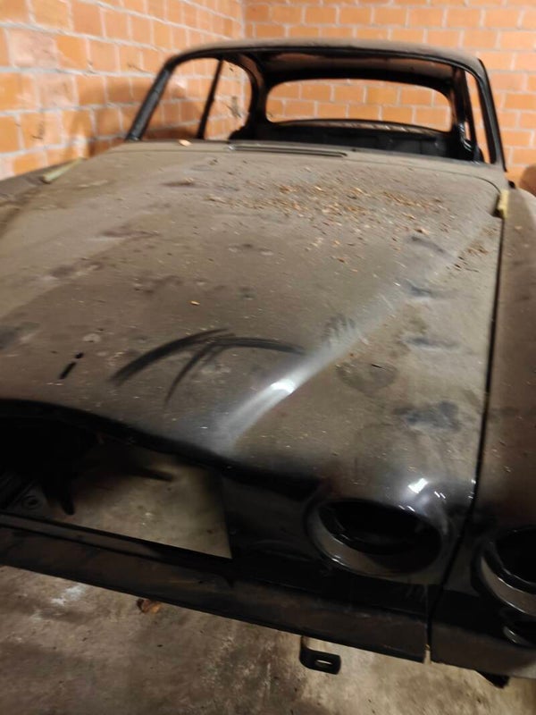 E-01-25 Jaguar Mk1 / Mk2 Carrosserie - Harde Basis (Nieuw Gespoten)