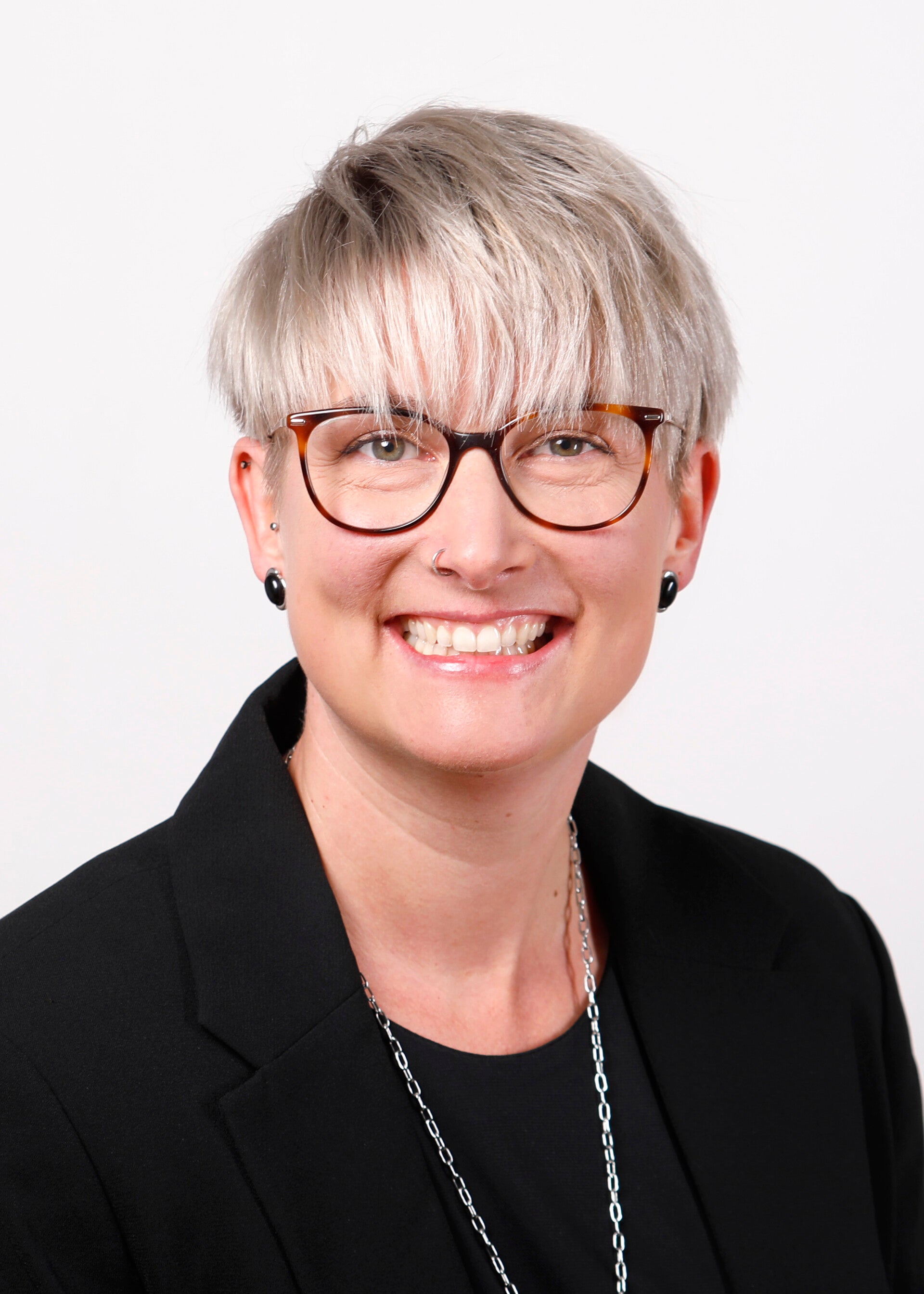 Denise Woll