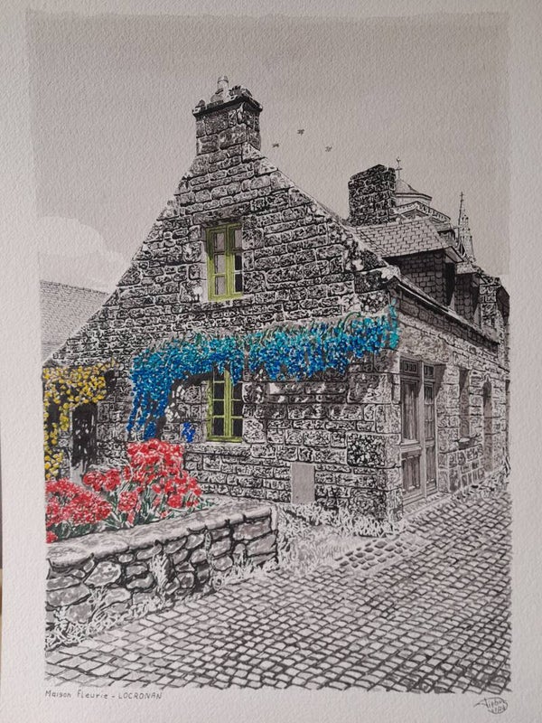 MAISON FLEURIE A LOCRONAN.