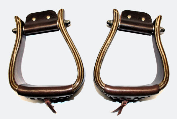 Premium Holzsteigbügel Angled / Offset 3" – JKST58-3 | Ergonomische Western Steigbügel aus Holz | 14 cm Innenbreite