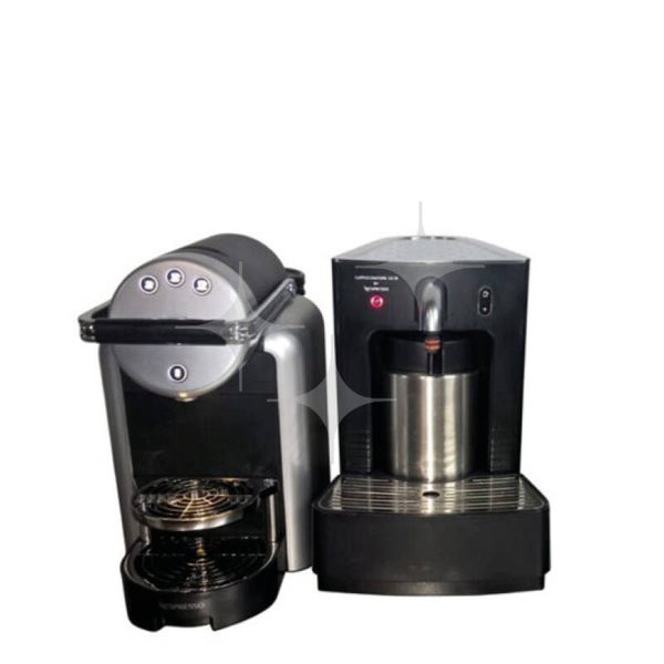 Nespresso apparaat met losse melkopschuimer