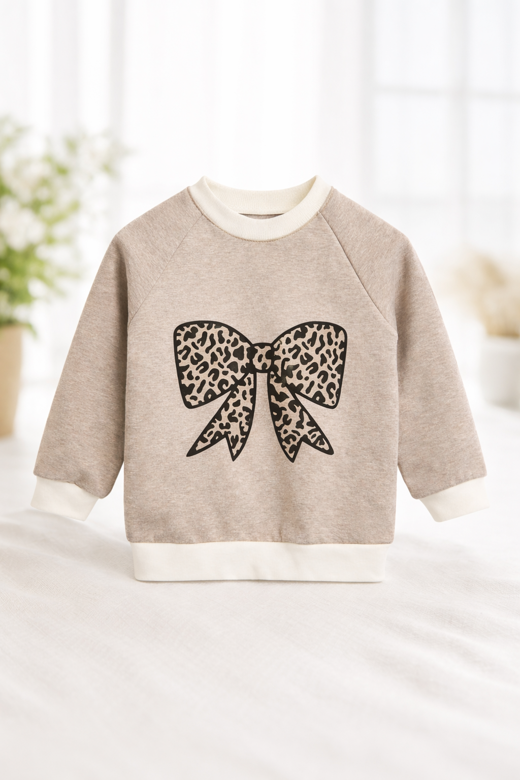 Pullover in gr 80/86 mit Schleifchen