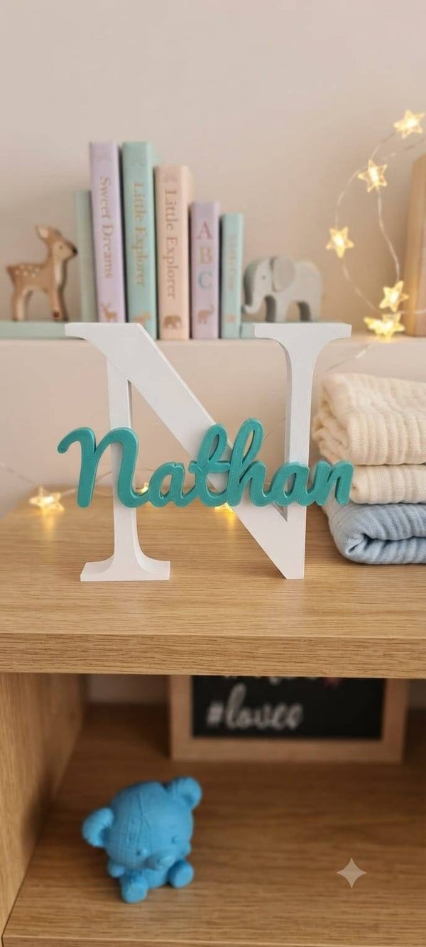 Nome Personalizzato con Iniziale in 3D