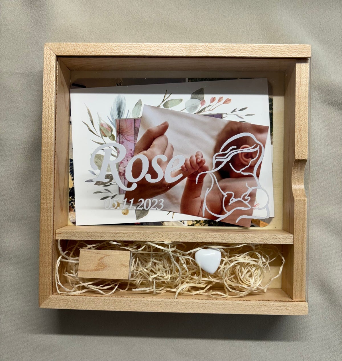 Boîte à Souvenirs En Bois Personnalisable Pour Baptême - Dimensions 30x20x14 Cm - Bois De Pin - Cadeau Idéal