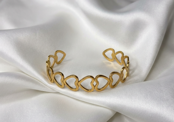 Open Heart Bangle