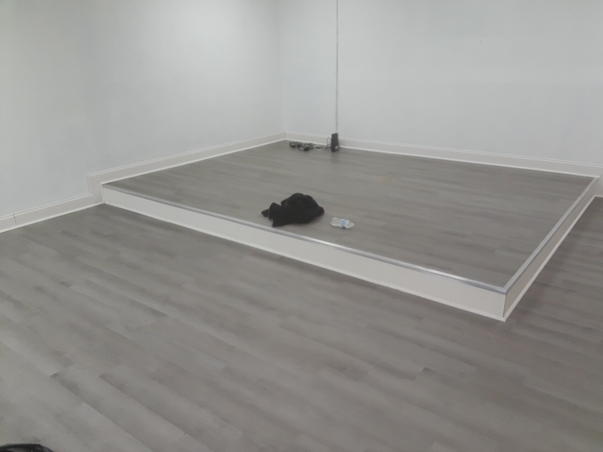 1000000455-standard.jpg