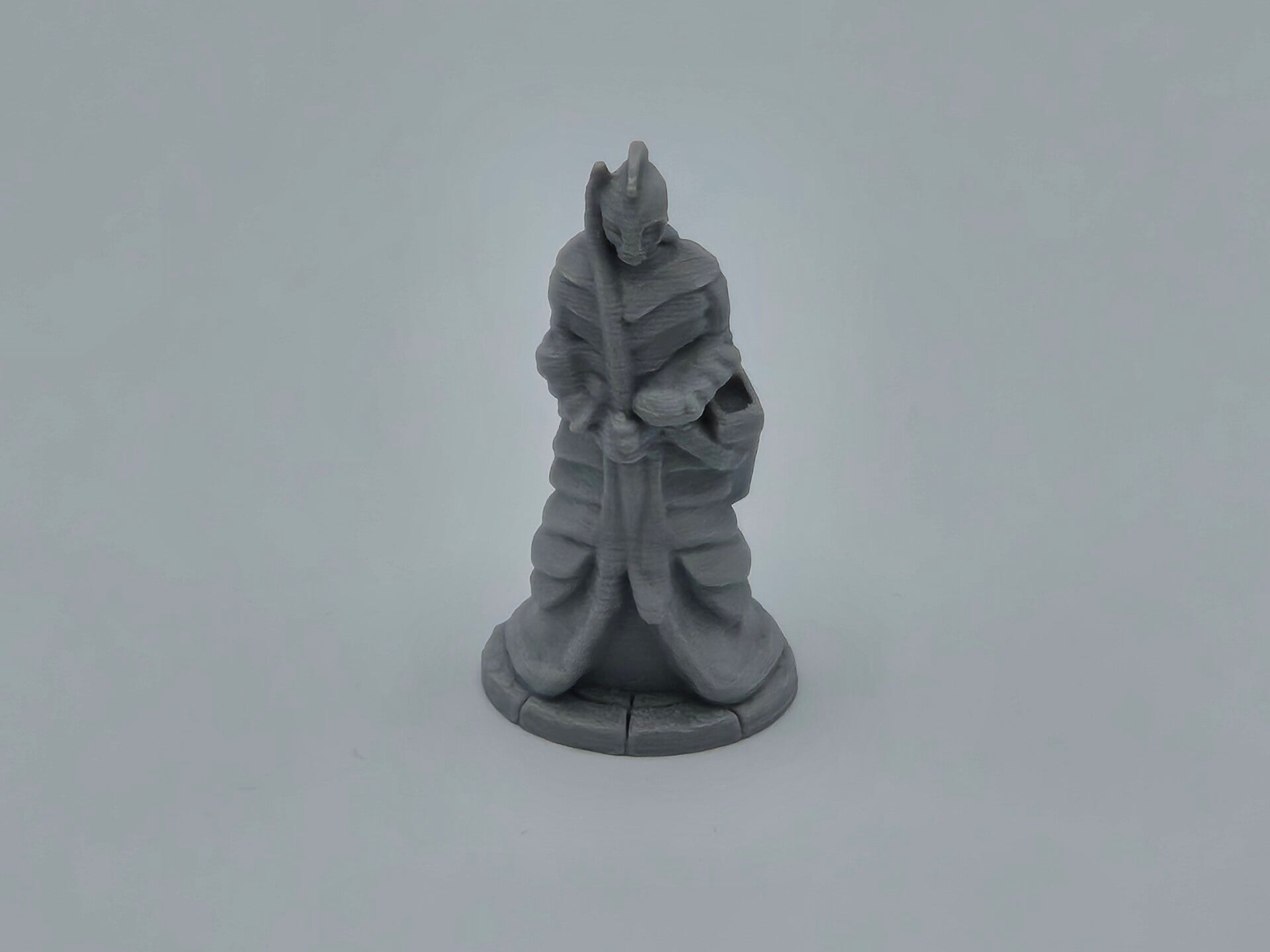COCR-KN-021-Elven Statue with Bow