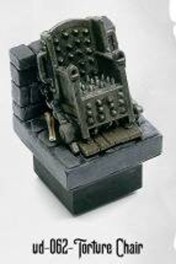 DUBL-UD-062-Torture Chair