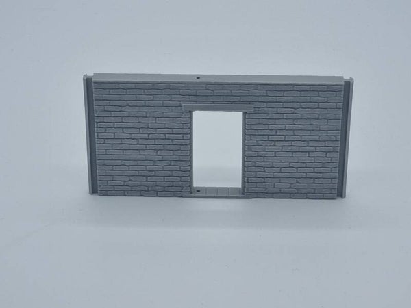 20thCU-057-Wall 150 Gate