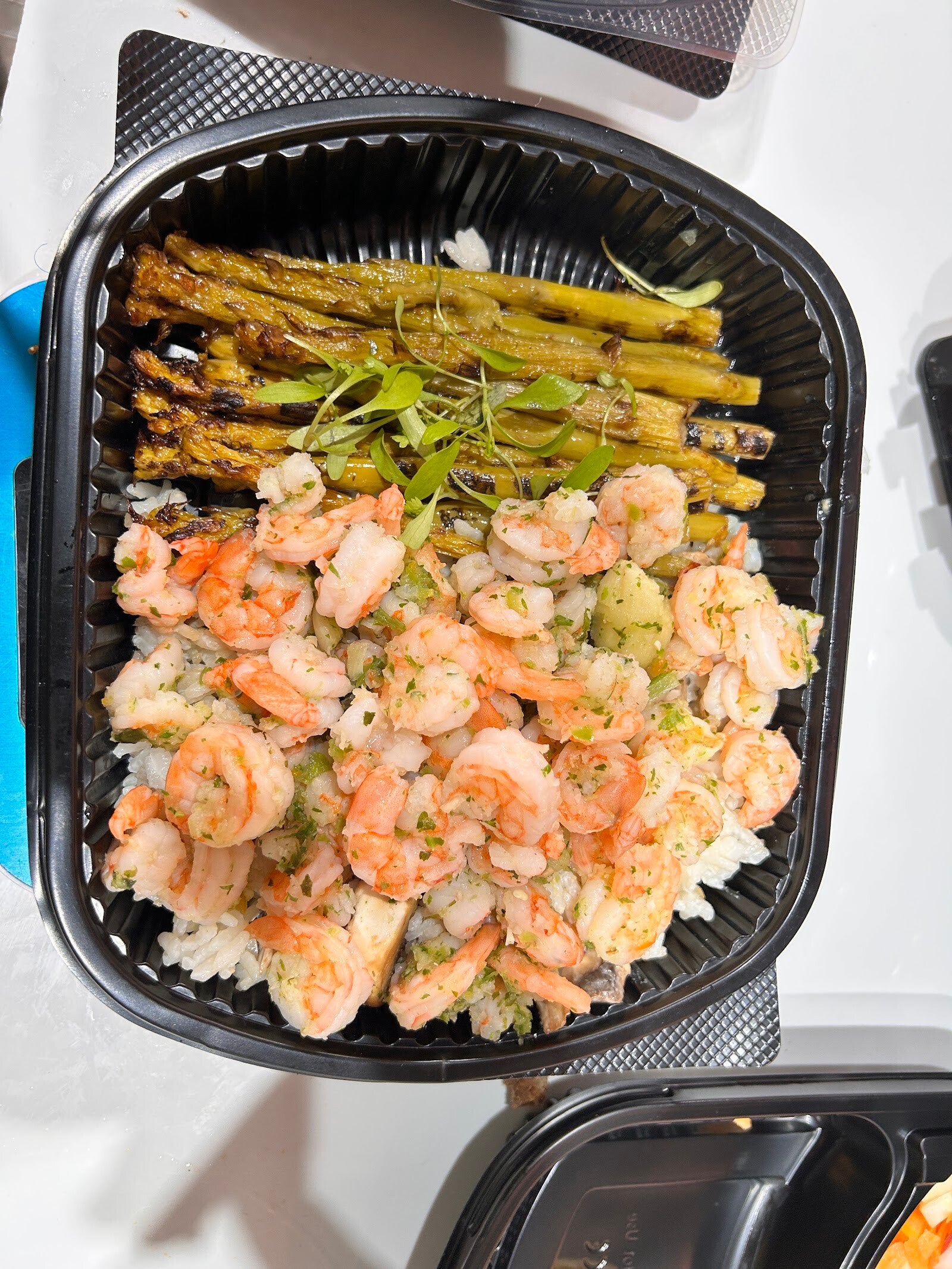 Camarones con espárragos preparados por chef privado a domicilio en Panamá