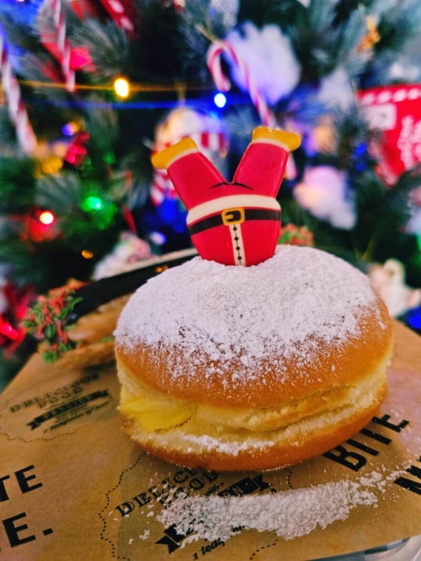 Berlijnse Bol "Kerstman in de schouw"