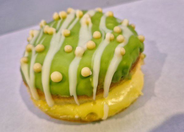 Pistachio White Delight (Berlijnse bol)