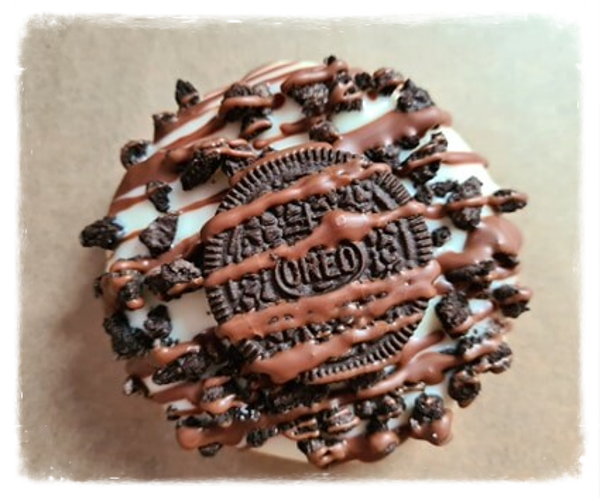 Mini White Oreo Crumbs