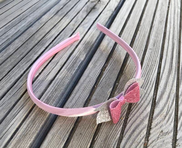 Diadeem met roze strikje