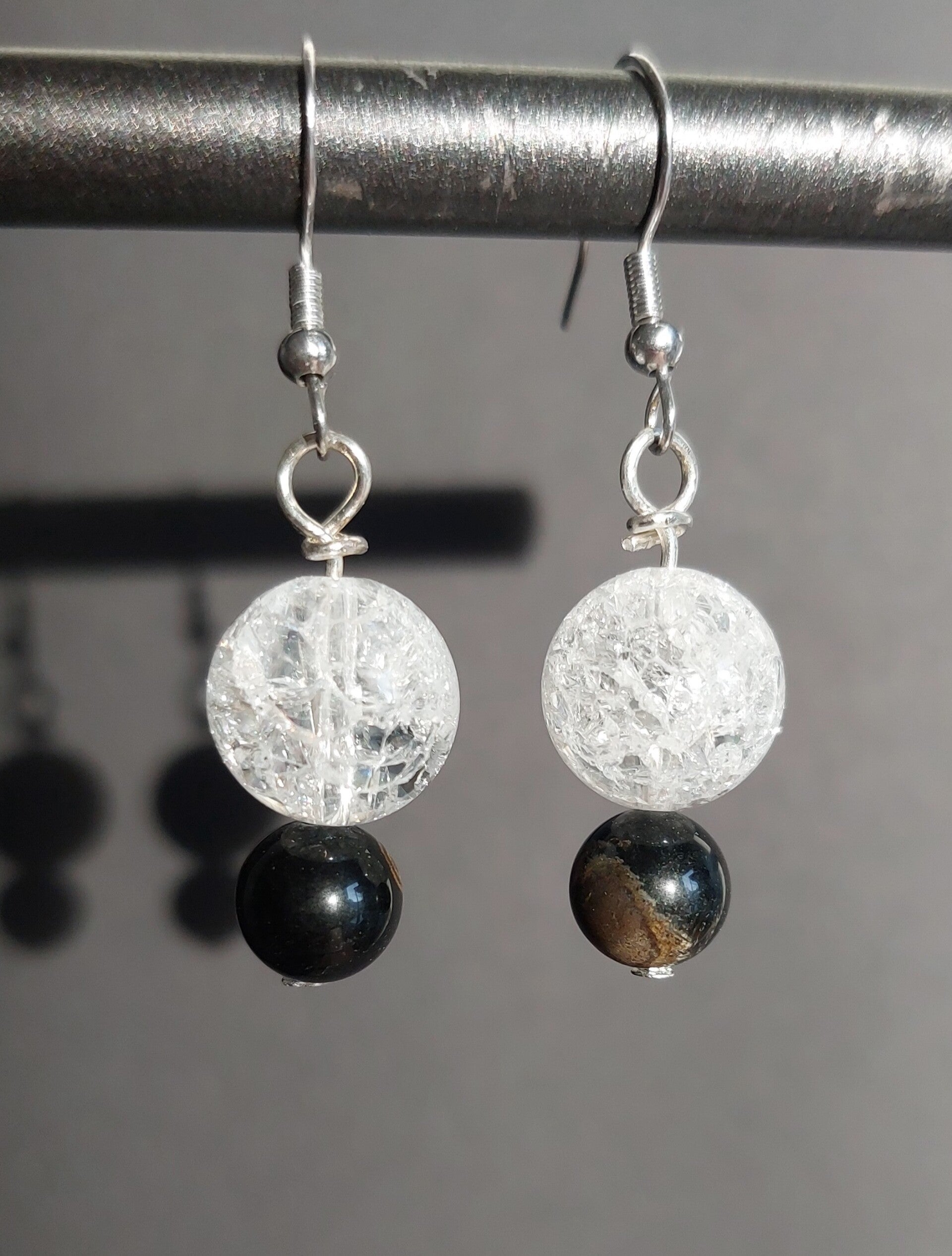 Oorhangers met natuursteen