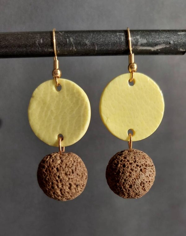 Oorhangers met porselein en natuursteen