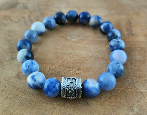Sodaliet Armband 10 mm met een hand bewerkte echt 925 zilveren kraal