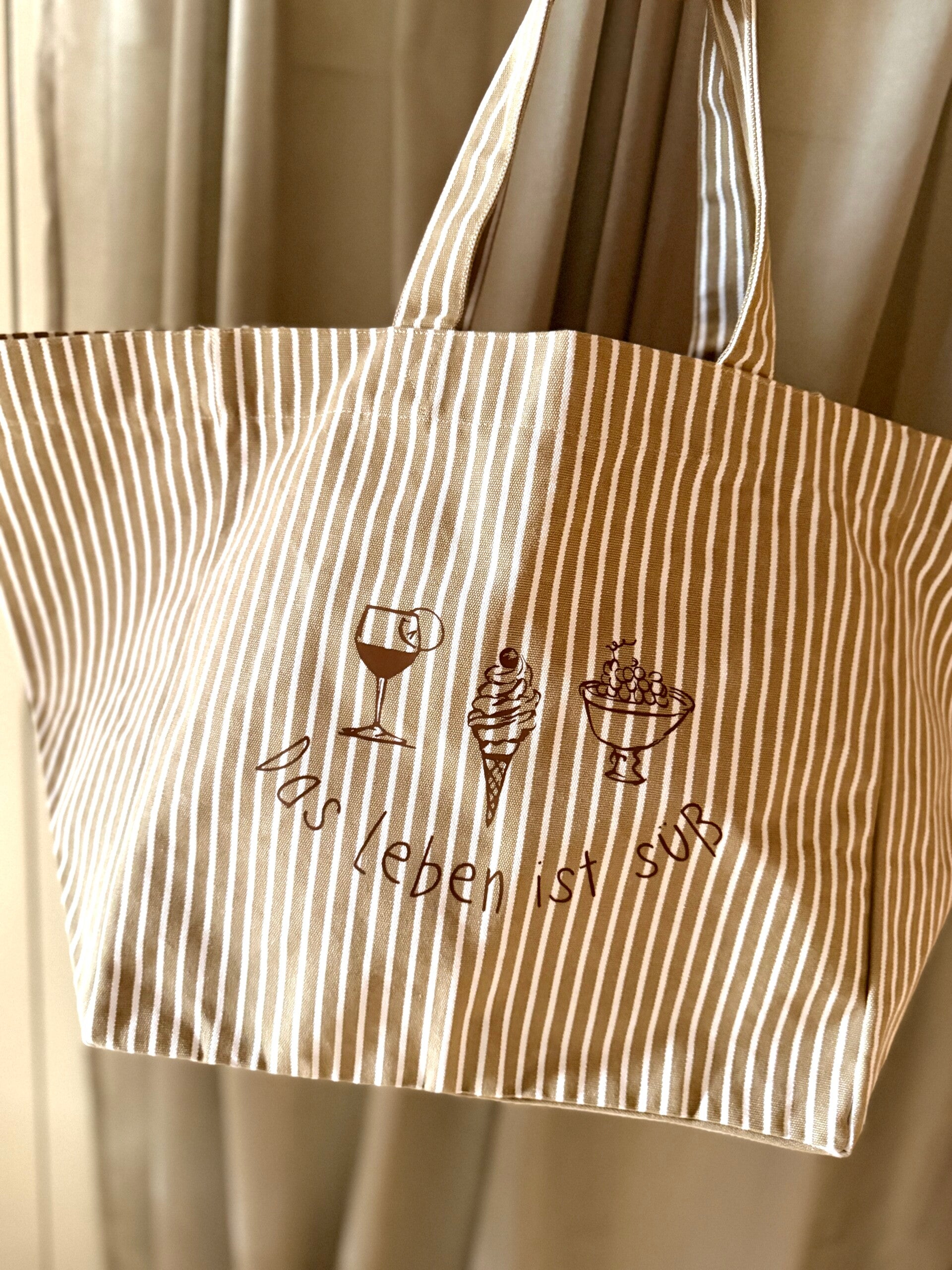 Oversized Beach Bag, "Das Leben ist süß"