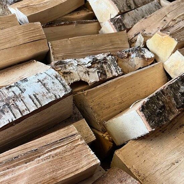 Berken haardhout ovengedroogd 1,8m3 gestapeld