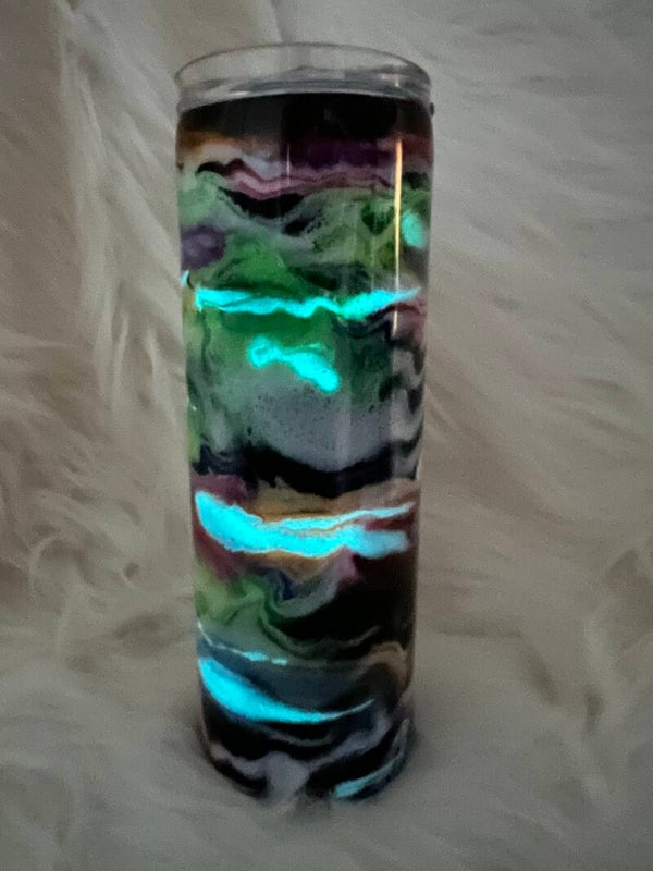 20oz Skinny Straight - Neon swirls with glow