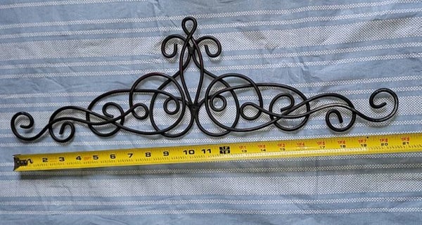 Decorative Black Scroll Metal Wall Accent - Ornate Home Wall Decor - Pre-owned