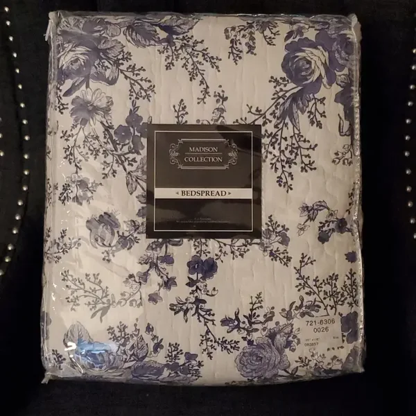 BRAND NEW - Shabby Chic Blue Roses French Country Cottage Oversized King Bedspread