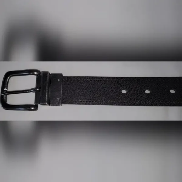 Men's Reversible Black Leather Smooth or Dark Brown Alligator Belt 42 - Like New