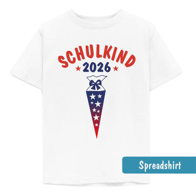 Grafische Illustration einer dunkelblau-rot verlaufenden Schultüte mit weißen Sternen, darüber der rote Schriftzug „Schulkind“ und die blaue Jahreszahl „2026“ eingerahmt von zwei roten Sternen.