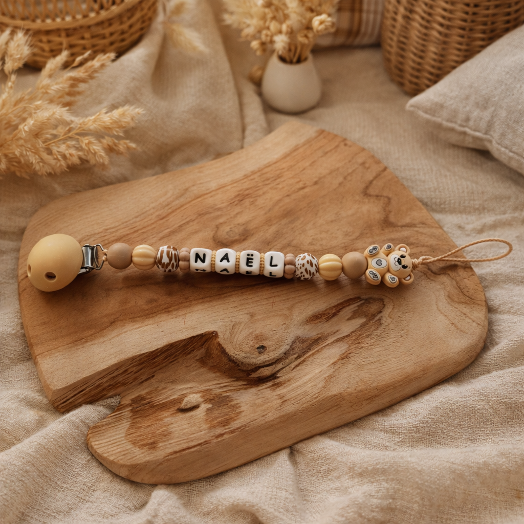 Attache tétine ourson 3D