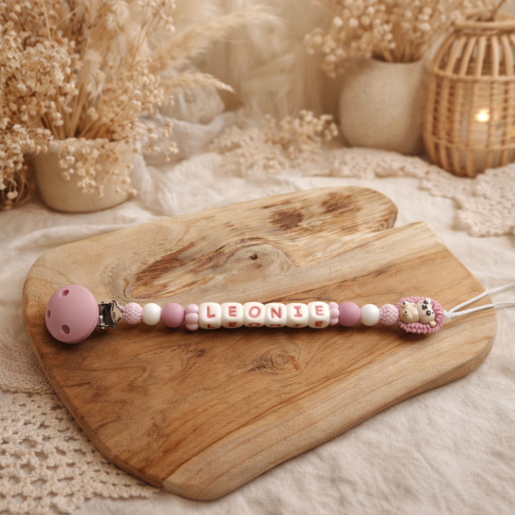 Attache tétine hérisson 3D rose