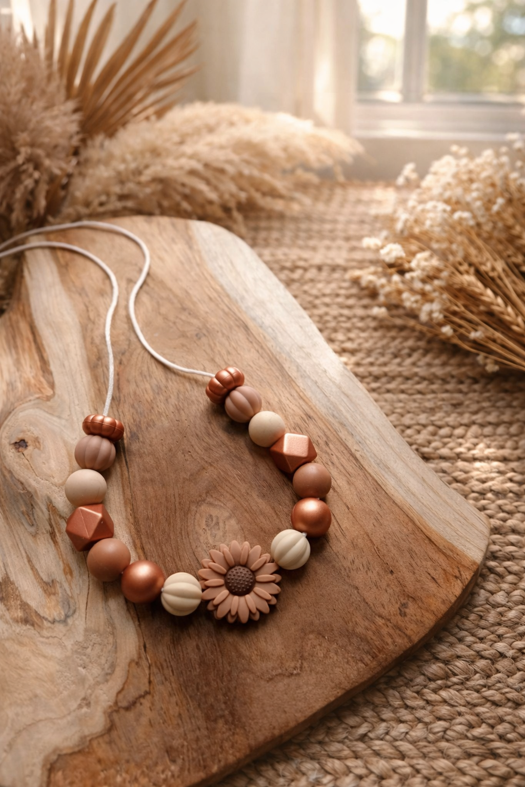 Collier d'allaitement marguerite