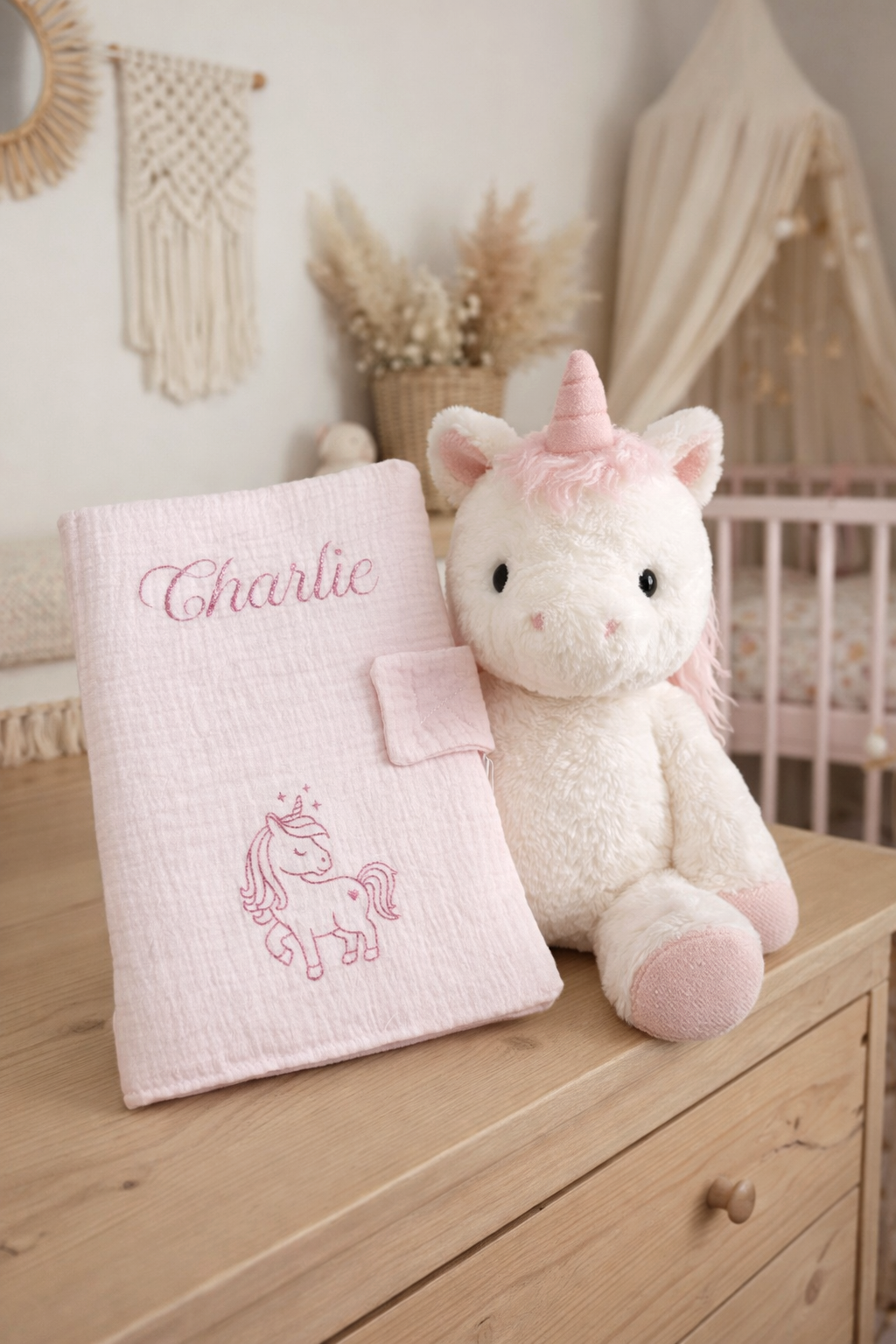 Protège carnet de santé rose