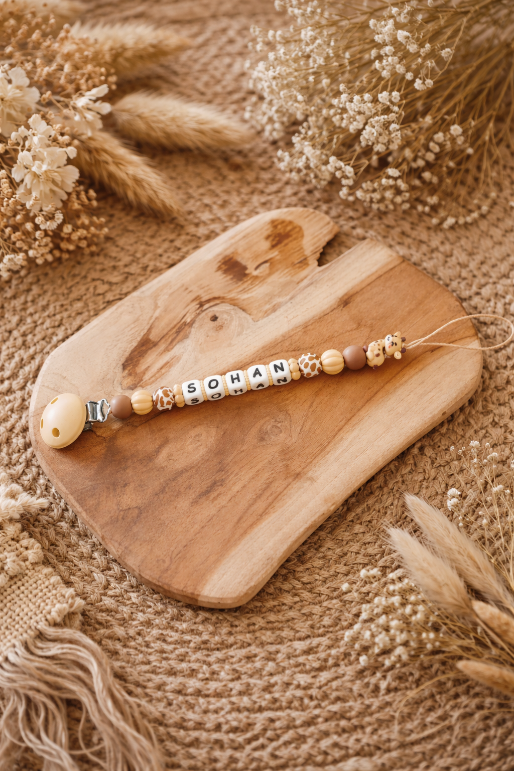 Attache tétine girafe ‹ Sohan ›