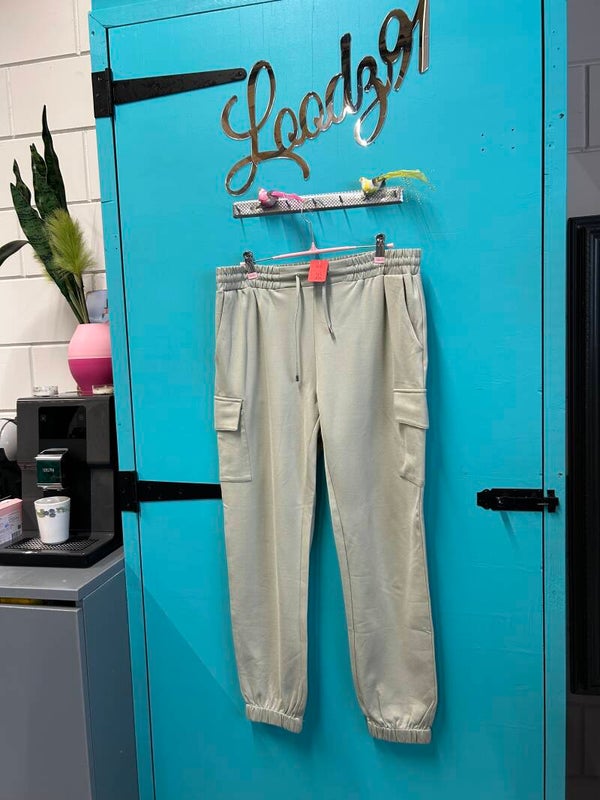 jogger met cargozakken