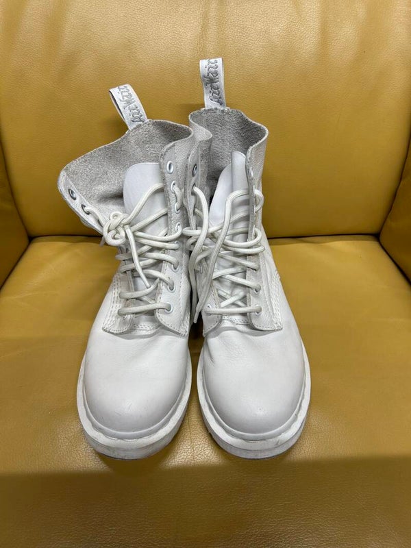 Dr. Martens wit