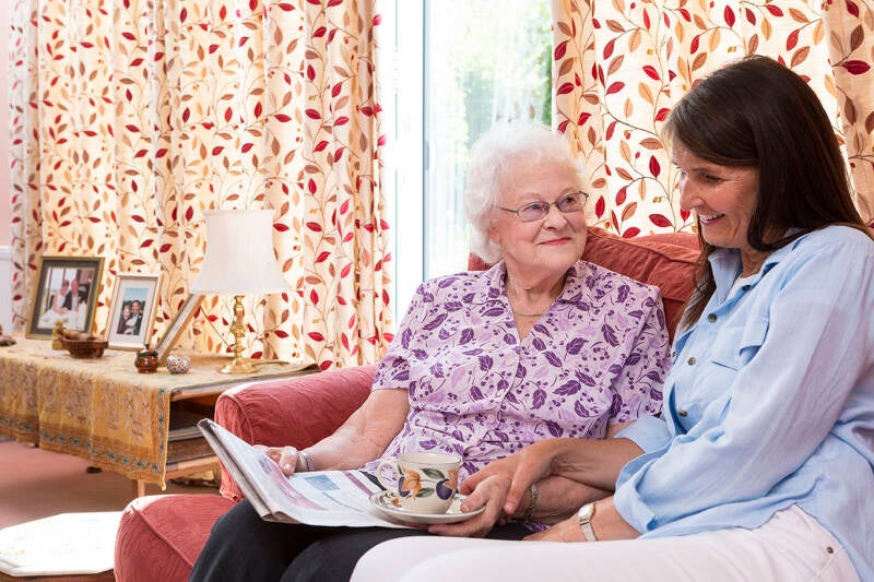 talking-to-elderly-loved-ones-standard.jpg