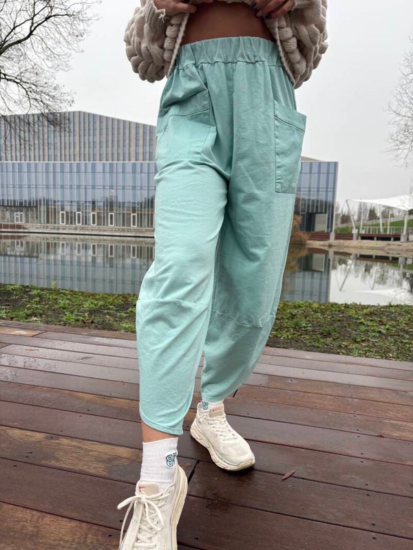 Spodnie bawełniane z kieszeniami i gumką