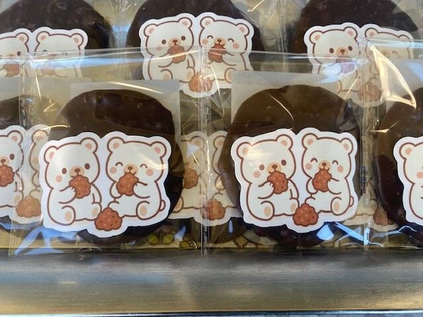 2oz Milk & Dark Chocolate Cluster 🍫🤎