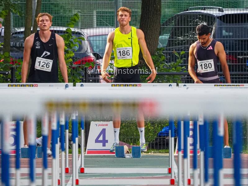 Timme Koster (126), Sven Roosen (186), Naeem Razak (180)