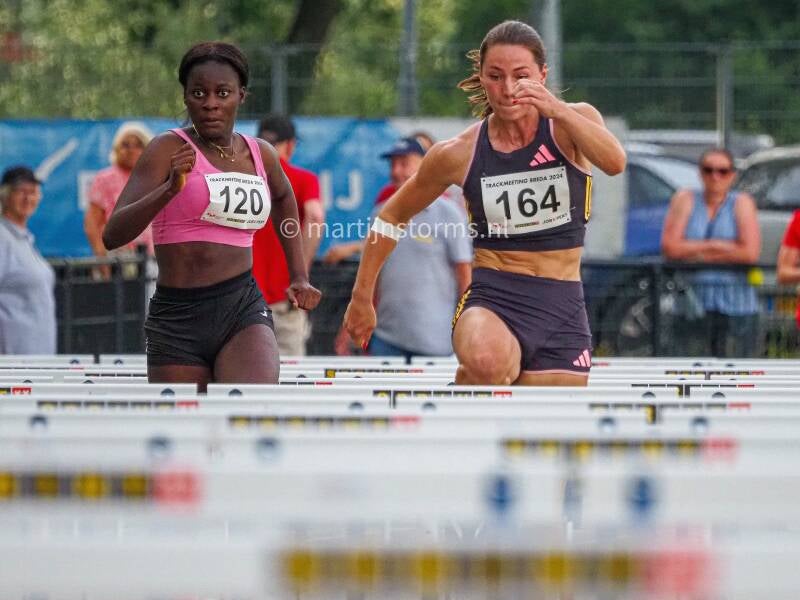 Benedicte Kimwanga (120), Emma Oosterwegel (164)