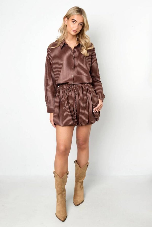 Stripes short - brown
