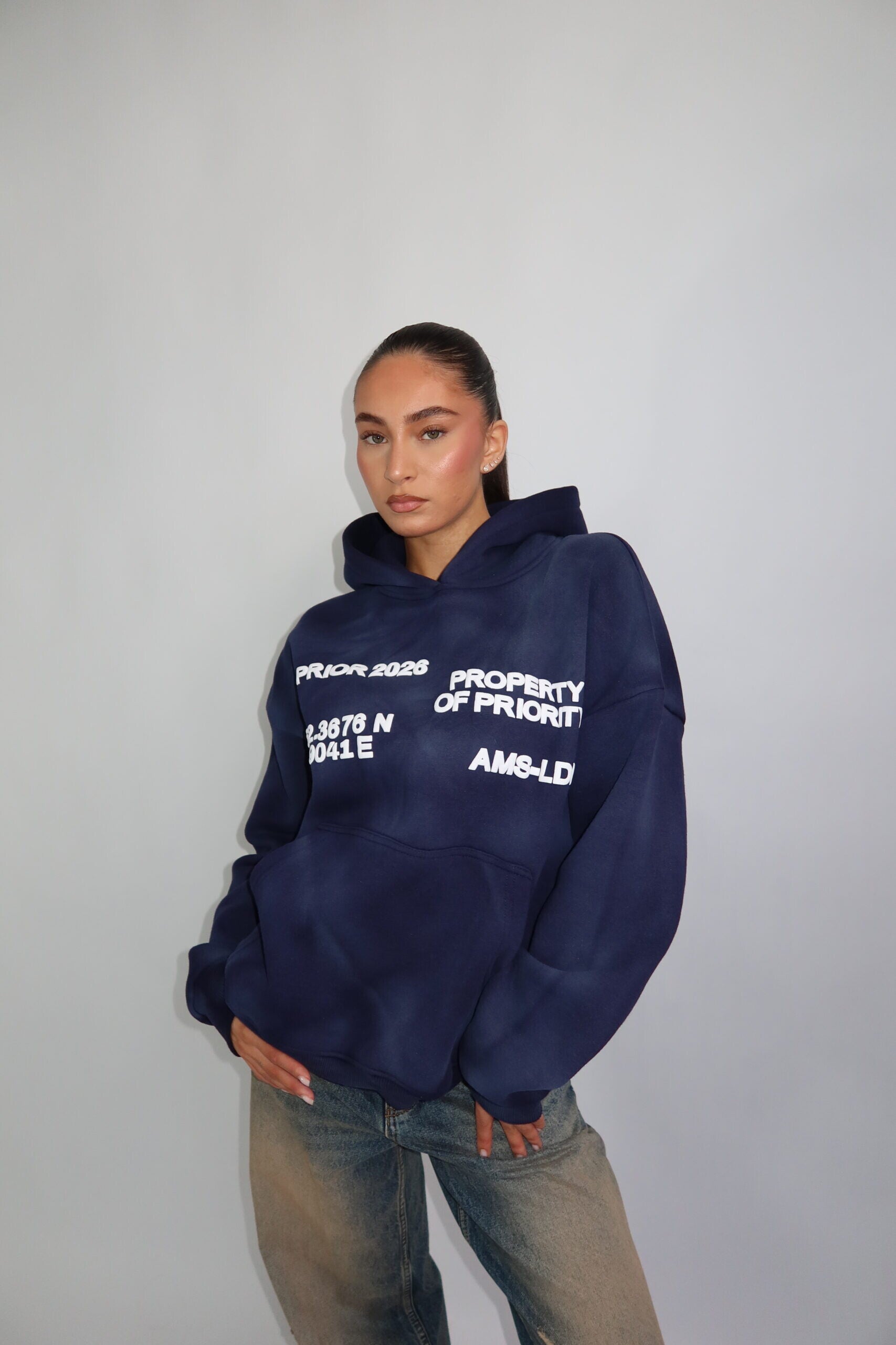 Priority hoodie AMS LDN - navy