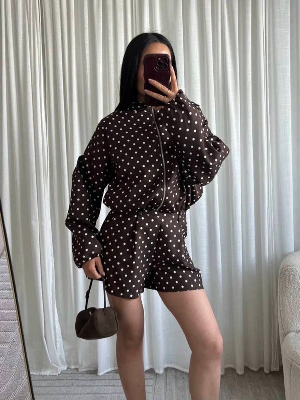 Polka dots short - brown