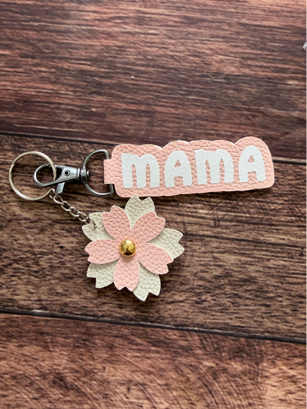 Mama flower keychain