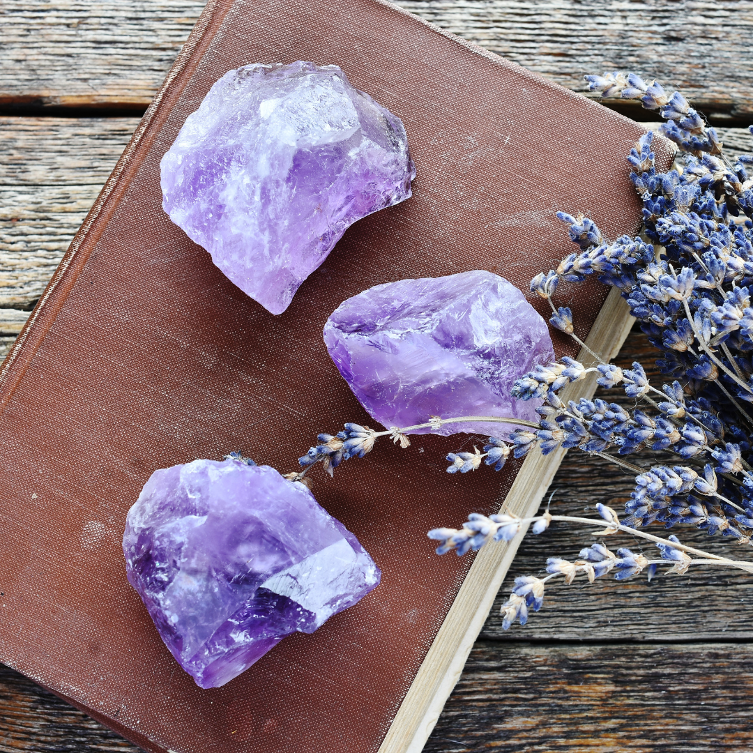 amethyst-rohstein-ungeschliffen-amethyst-roh-echter-amethyst-kaufen.png