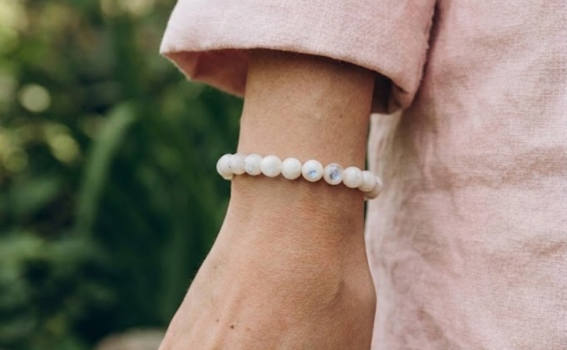 Hochwertiges Edelstein Kugelarmband aus echten Edelsteinen – Edelstein Armband online kaufen