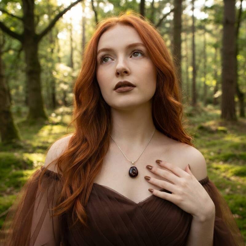 Echter Granat Schmuck kaufen – Granat Armband, Anhänger und weitere Granat Schmuckstücke