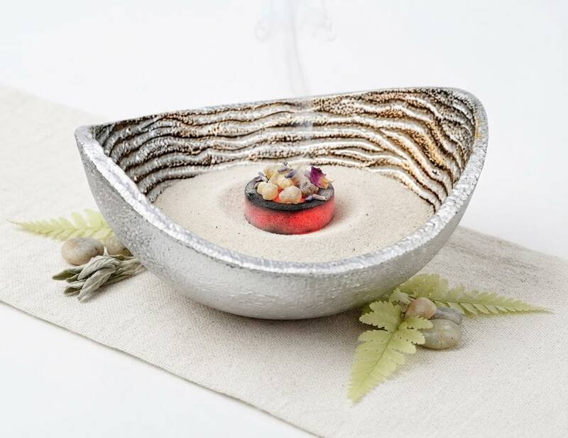 Große Räucherschale aus Aluminium kaufen: Besonderes Räuchergefäß für das traditionelle Räuchern auf Kohle und spirituelles Räuchern im Seelenheil Shop.