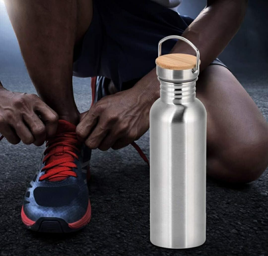 Bouteille en acier inoxydable avec bouchon en bambou anti-goutte 750ml